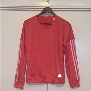🔥 SOLD Adidas women’s running sweatshirt.